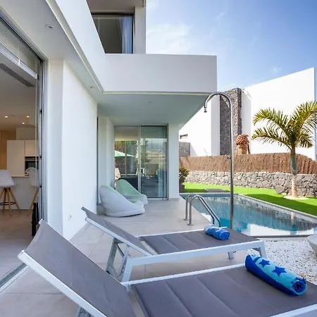 Luxury Villa Anna וילה
